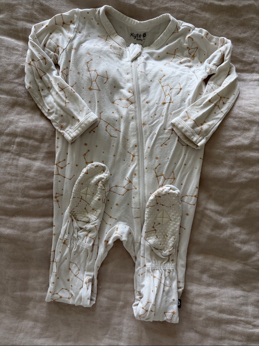 Kyte BABY Cream Constellation Zip Footie with Gold Print